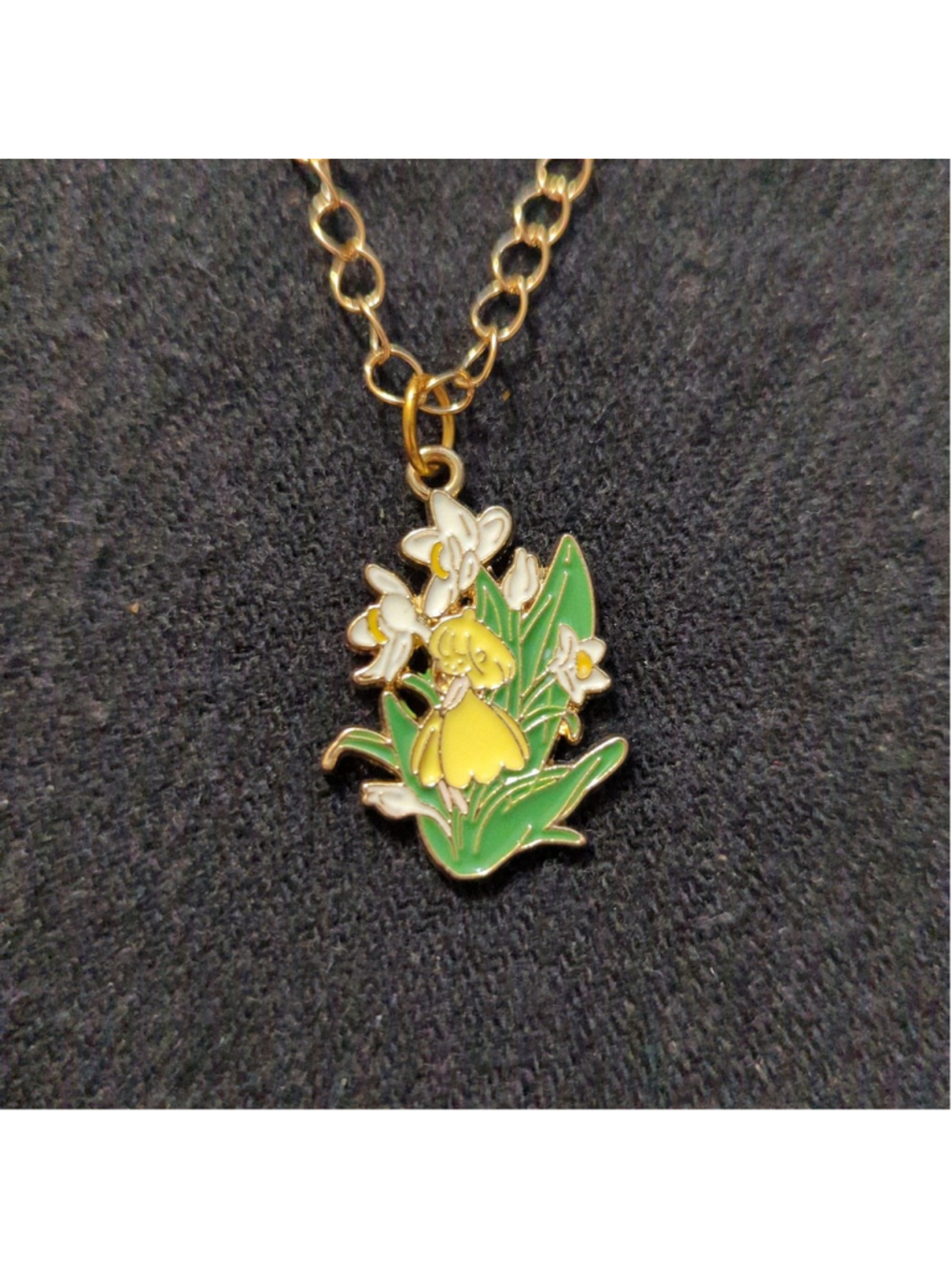 Vintage Gold Tone White Yellow Green Enamel Fairy Flower Pendant Necklace